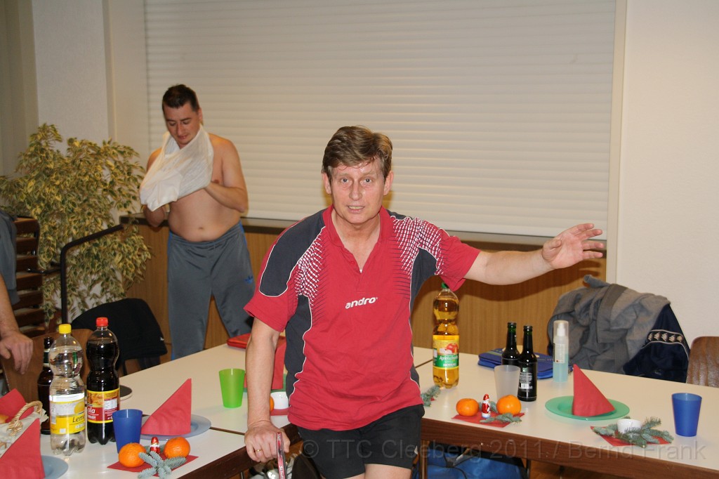 2011_12_12 20_22_48_ttc-vereinsmeisterschaften_012.jpg